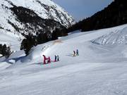 Children's ski course at the Gampenlift