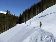 Sporty descent Chuenis-Bergläger