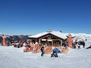 Deck chairs at Le Quartier d'Hiver