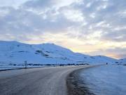 Well-developed road 417 from the national road 1