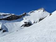 Open ski area between Plaine Morte and Violettes