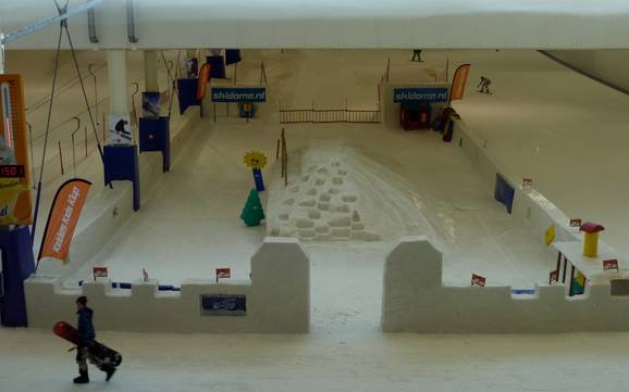 Family ski resorts Zeeland – Families and children SnowWorld Terneuzen