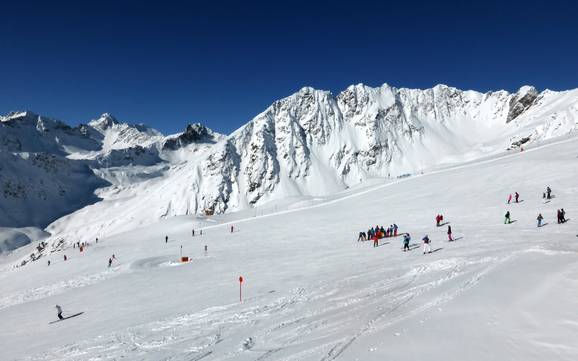 Skiing in Kappl