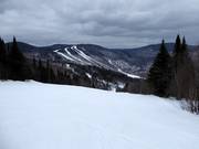 The ski resort of Stoneham extends over three mountains