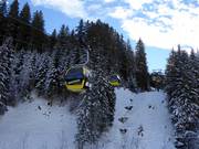 Senderbahn I - 8pers. Gondola lift with seat heating (monocable circulating ropeway)