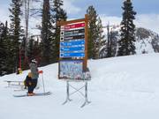 Slope signage in the Jackson Hole ski area