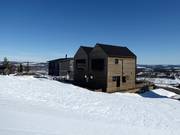 Private accommodations directly at the ski area