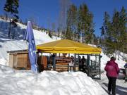 Après-ski tip Basislager umbrella bar