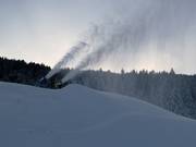 Snowmaking in the valley area