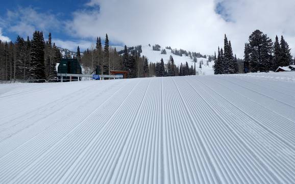 Slope preparation Teton Range – Slope preparation Grand Targhee