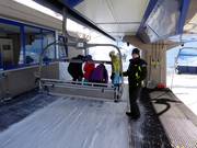 Assistance when boarding the chairlift