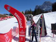 Nani - People mover/Moving Carpet