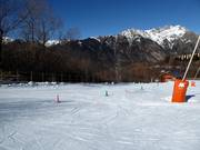 Practice slope with conveyor belt in Cerler 1500