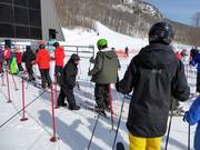 At the entrance, tickets are still scanned manually.