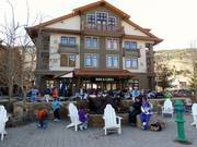 Après-ski in the Center Village