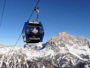 10-seater gondola lift Valcigolera with Cimon della Pala