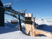 Mountain station 8-seater chairlift Hochzeiger 2.5