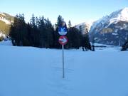 Slope signposting in the ski resort of Jöchelspitze