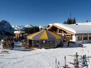 Umbrella bar at Tiroler Haus