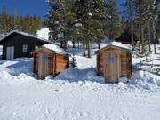 Well-maintained restrooms in the ski area