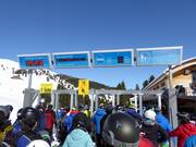 Information boards at the entrance to the chairlifts