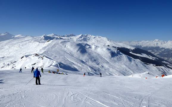 Skiing in Obersaxen Mundaun