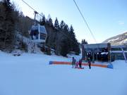 Ponte di Legno-Colonia Vigili - 8pers. Gondola lift (monocable circulating ropeway)