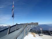 The AlpspiX Platform on the Osterfelderkopf with a view of the Höllental Valley