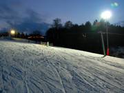 The ski slope at Wissen - plenty of tracks in the evening