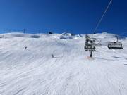 Wide slopes at the Madrisella