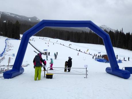 Family ski resorts Western Canada – Families and children Lake Louise