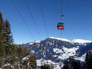 Hochzillertal I - 8pers. Gondola lift (monocable circulating ropeway)