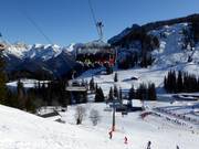 Almen 8er Schwarzeck - 8pers. High speed chairlift (detachable) with bubble and seat heating