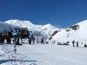 View from the base up over the Tūroa ski area