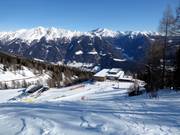 View towards the mountain station of the Rosskopf gondola lift