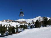 Hochgurglbahn I - 8pers. Gondola lift (monocable circulating ropeway)