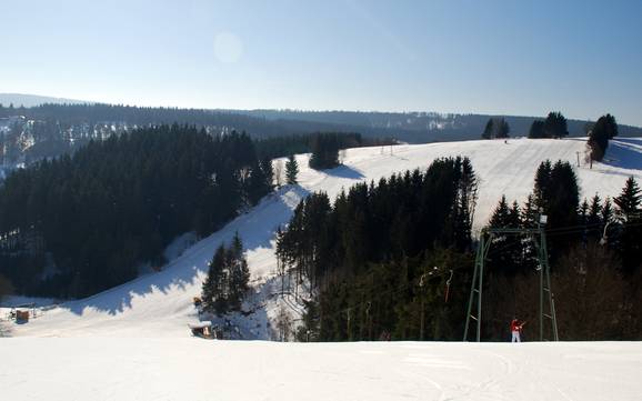 Skiing in Neuastenberg