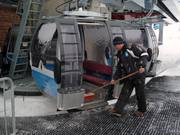 The gondolas are cleaned daily.