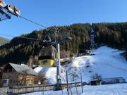 Medrigjoch - 6pers. Gondola lift (monocable circulating ropeway)