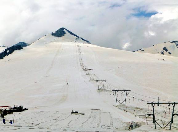 The glacier slopes of Stelvio Pass in front of the distinctive glacier peaks  