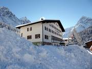 Berghotel Vergalden at the mountain station of the Vergalden practice lift