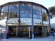 Well-maintained Hoadlbahn valley station