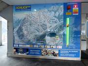 Information board at the Kreuzjochbahn lift base station with updated lift and slope data