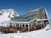 The restaurant Goldene Traube at the mountain station of the gondola lift