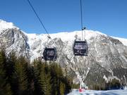 Kabinenbahn Ladurns - 10pers. Gondola lift (monocable circulating ropeway)