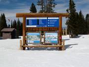 Information board with the status of the lifts in the ski resort