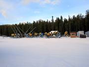 The snow lances and snow cannons are waiting for their next use.