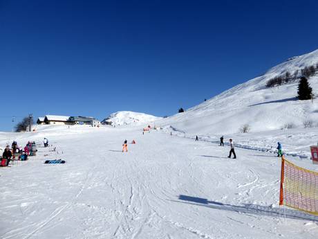Ski resorts for beginners in the Lepontine Alps – Beginners Obersaxen/Mundaun/Val Lumnezia