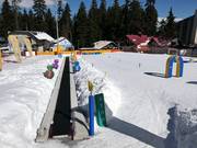 Children's area with conveyor belt