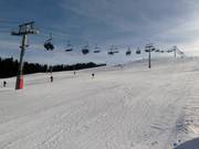 Well-groomed slopes above Les Gets